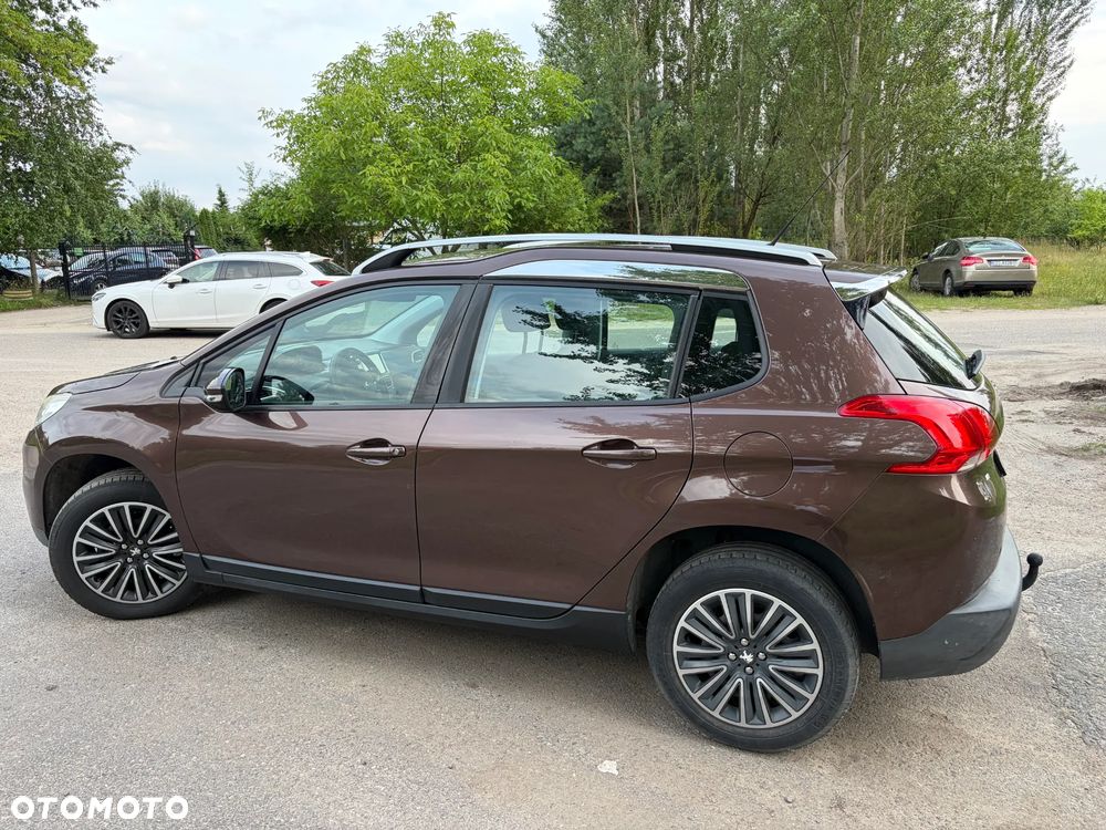 Peugeot 2008 1.2 VTi/Pure Tech Active - 9