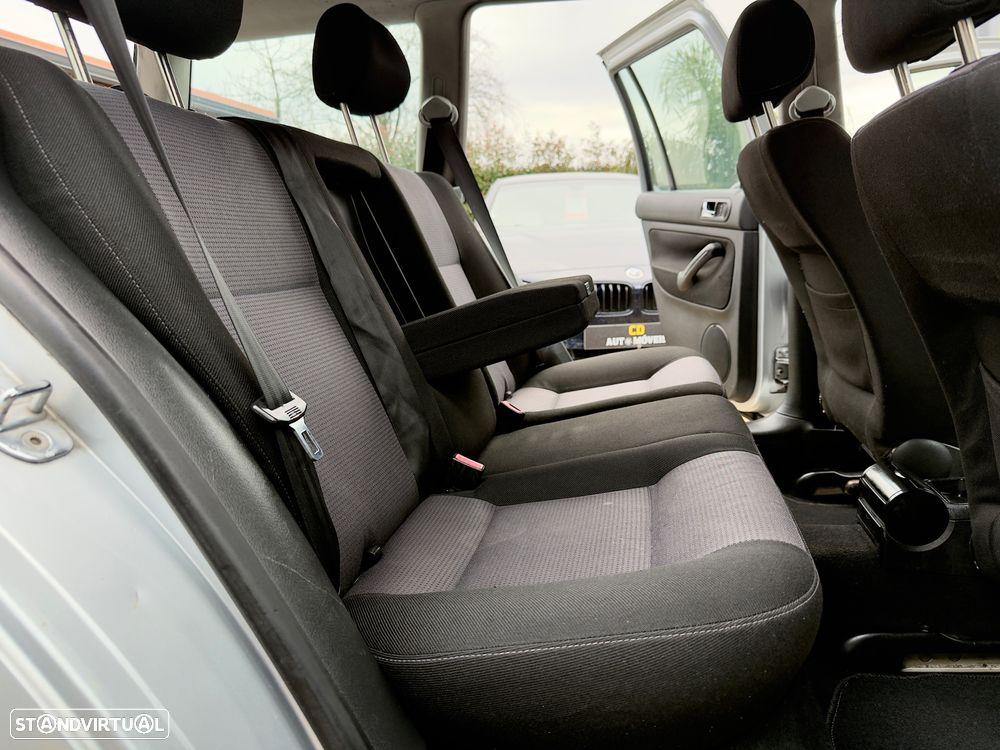 VW Golf Variant 1.9 TDi Confl AC - 47