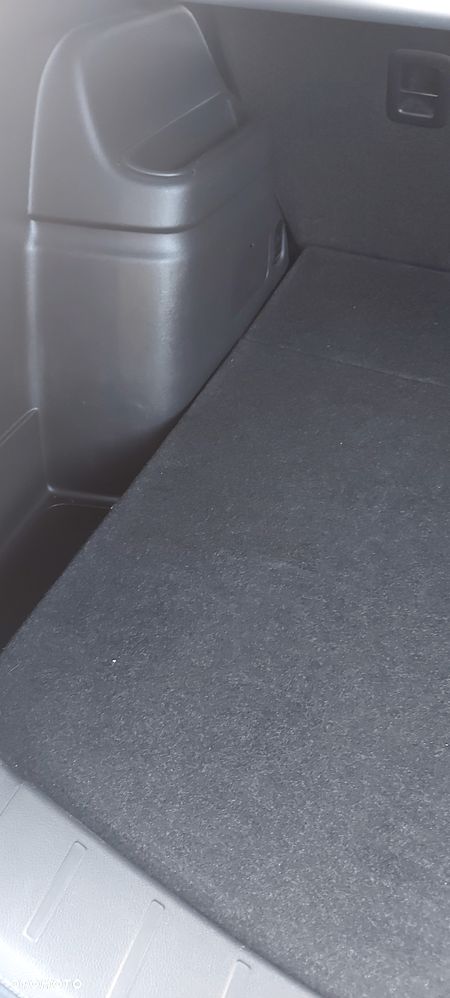 Mitsubishi Outlander - 21