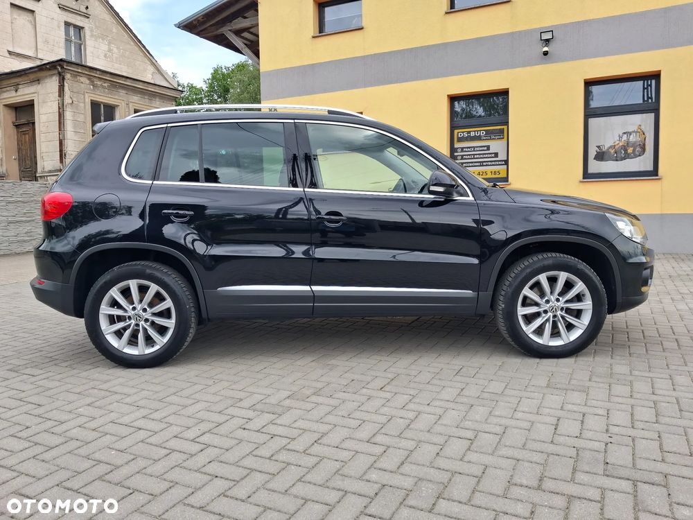 Volkswagen Tiguan 2.0 TDI DPF 4Motion BlueMotion Technology Exclusive - 8