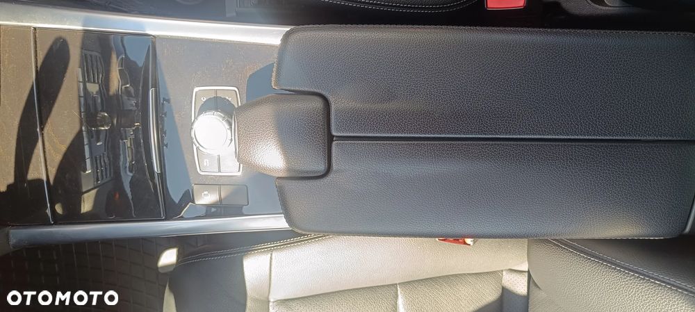 Mercedes-Benz Klasa E 220 CDI 7G-TRONIC - 11
