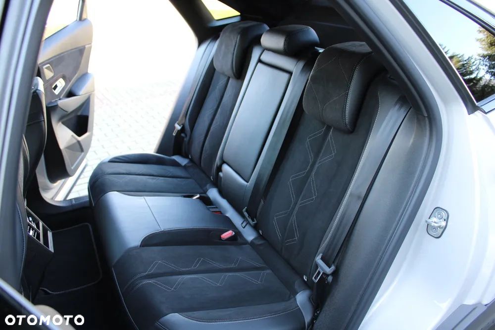 DS Automobiles DS 7 Crossback 1.6 E-Tense Etoile - 25