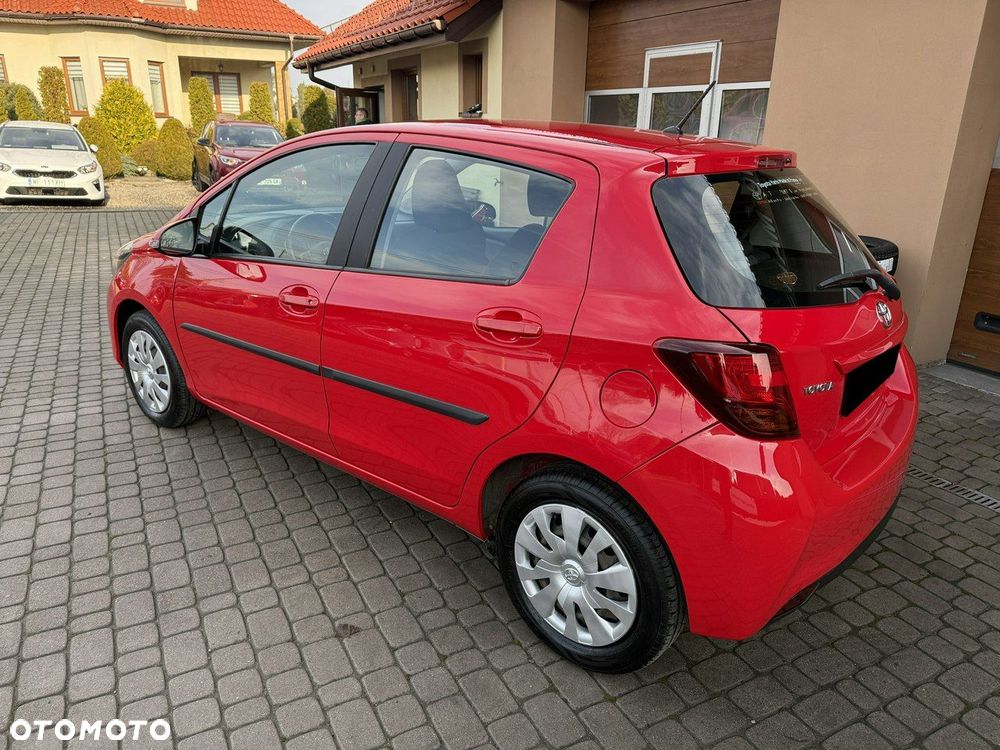 Toyota Yaris 1.33 VVT-i - 10