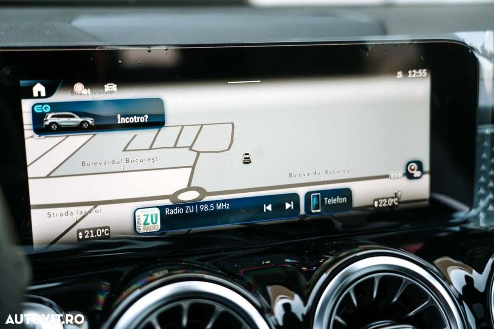 Mercedes-Benz EQB 300 4MATIC - 34