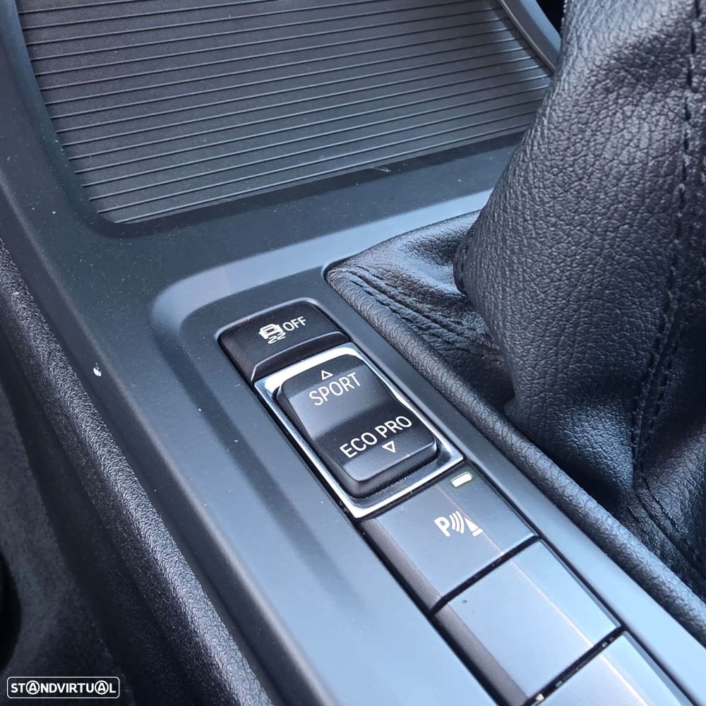 BMW X1 20 d sDrive Auto Advantage - 27