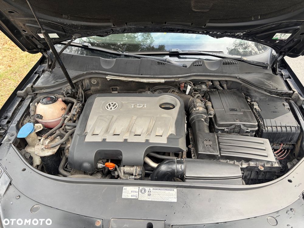 Volkswagen Passat 2.0 TDI 4Mot Highline DSG - 15