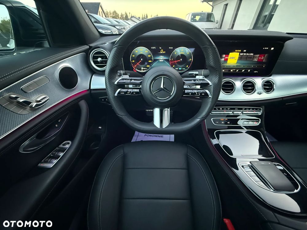 Mercedes-Benz Klasa E 220 d 9G-TRONIC AMG Line - 37