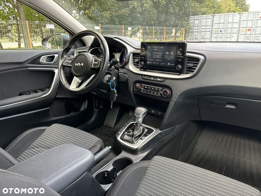 Kia Ceed 1.5 T-GDI Business Line DCT - 14