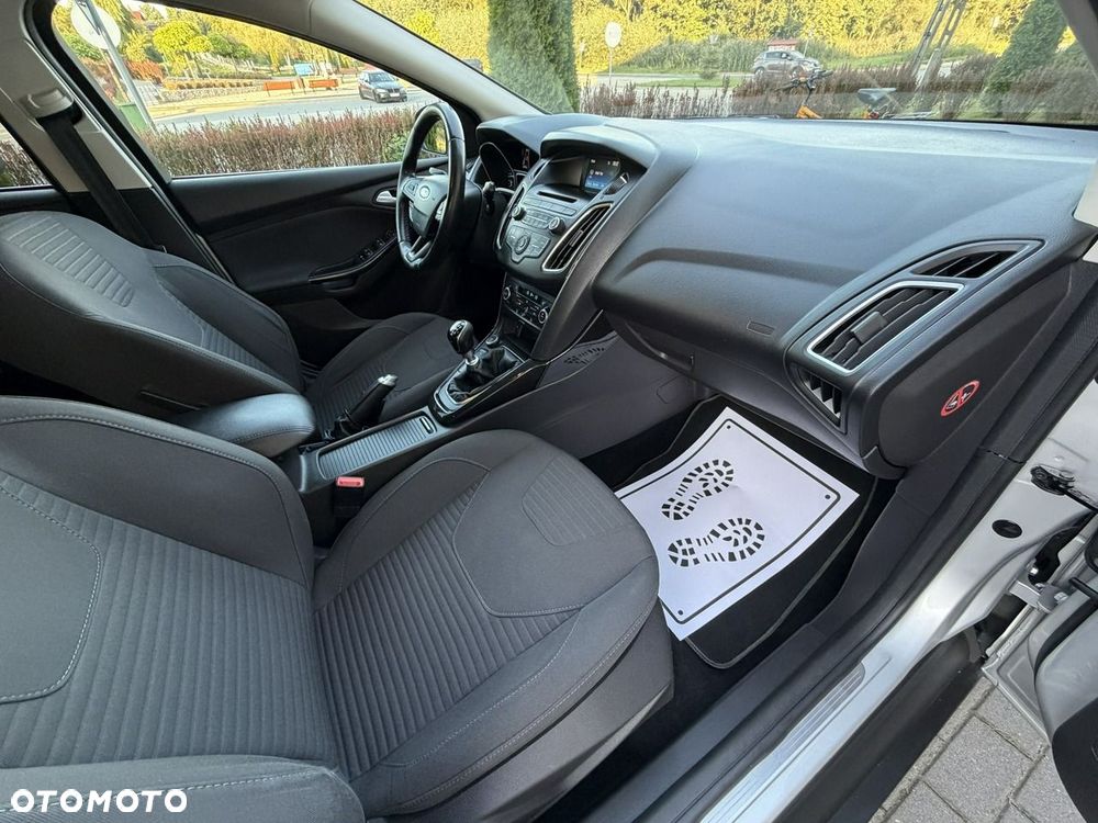 Ford Focus - 9