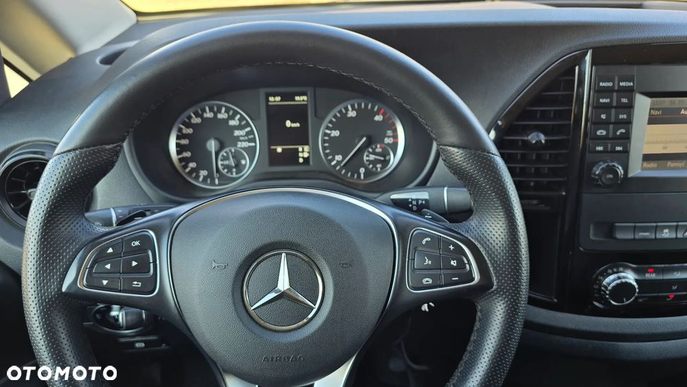 Mercedes-Benz Klasa V 200 (BlueTEC) d 7G-Tronic (ekstra d³) - 24