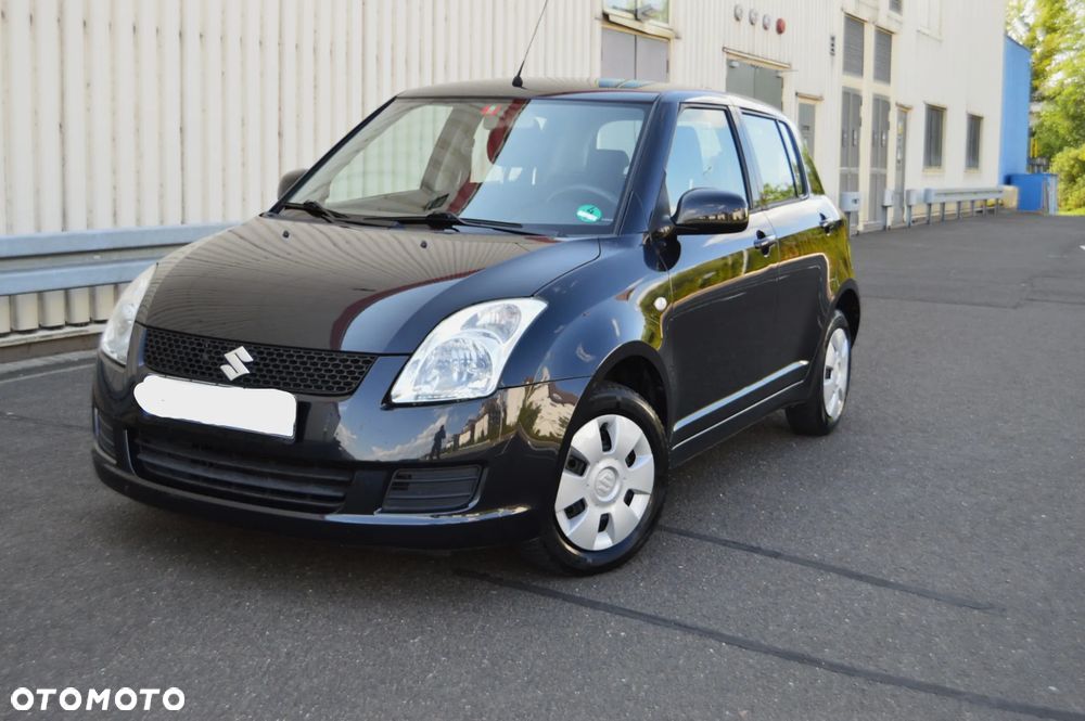 Suzuki Swift - 1