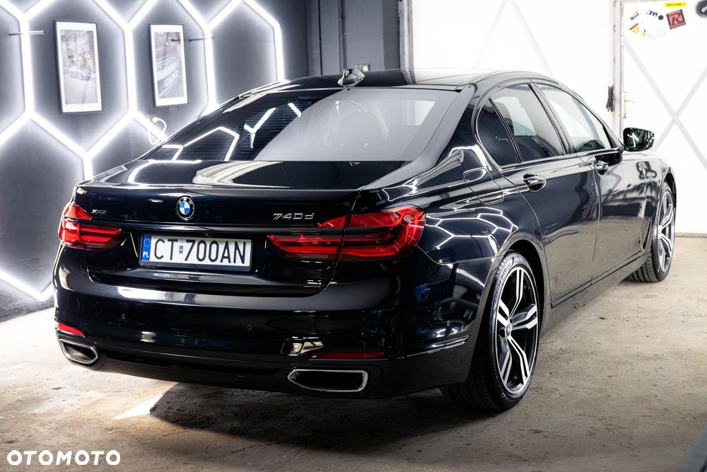BMW Seria 7 740d xDrive - 3