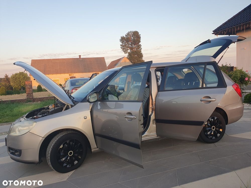 Skoda Fabia - 6