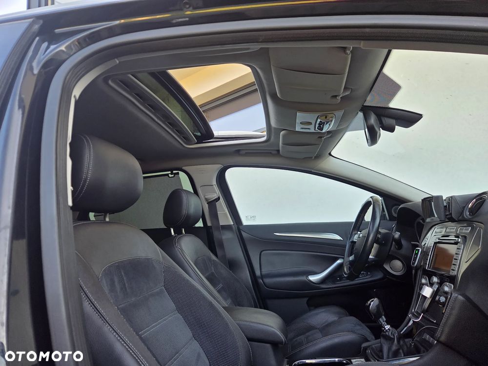 Ford Mondeo - 13