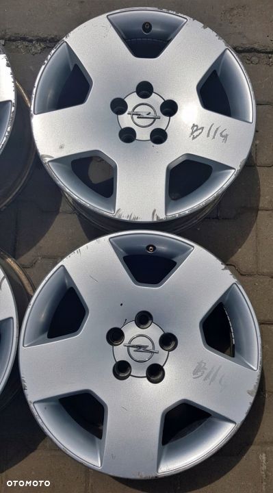 FELGI ALU R17x8 5x112x65 ET39 B114 - 3