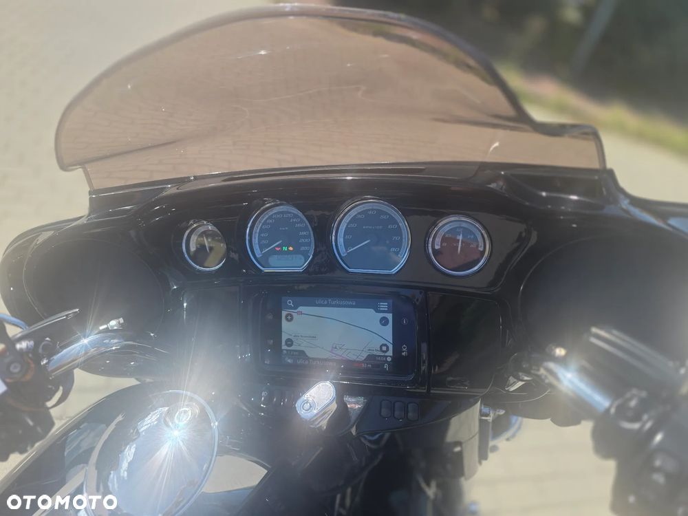 Harley-Davidson Touring Electra Glide - 10