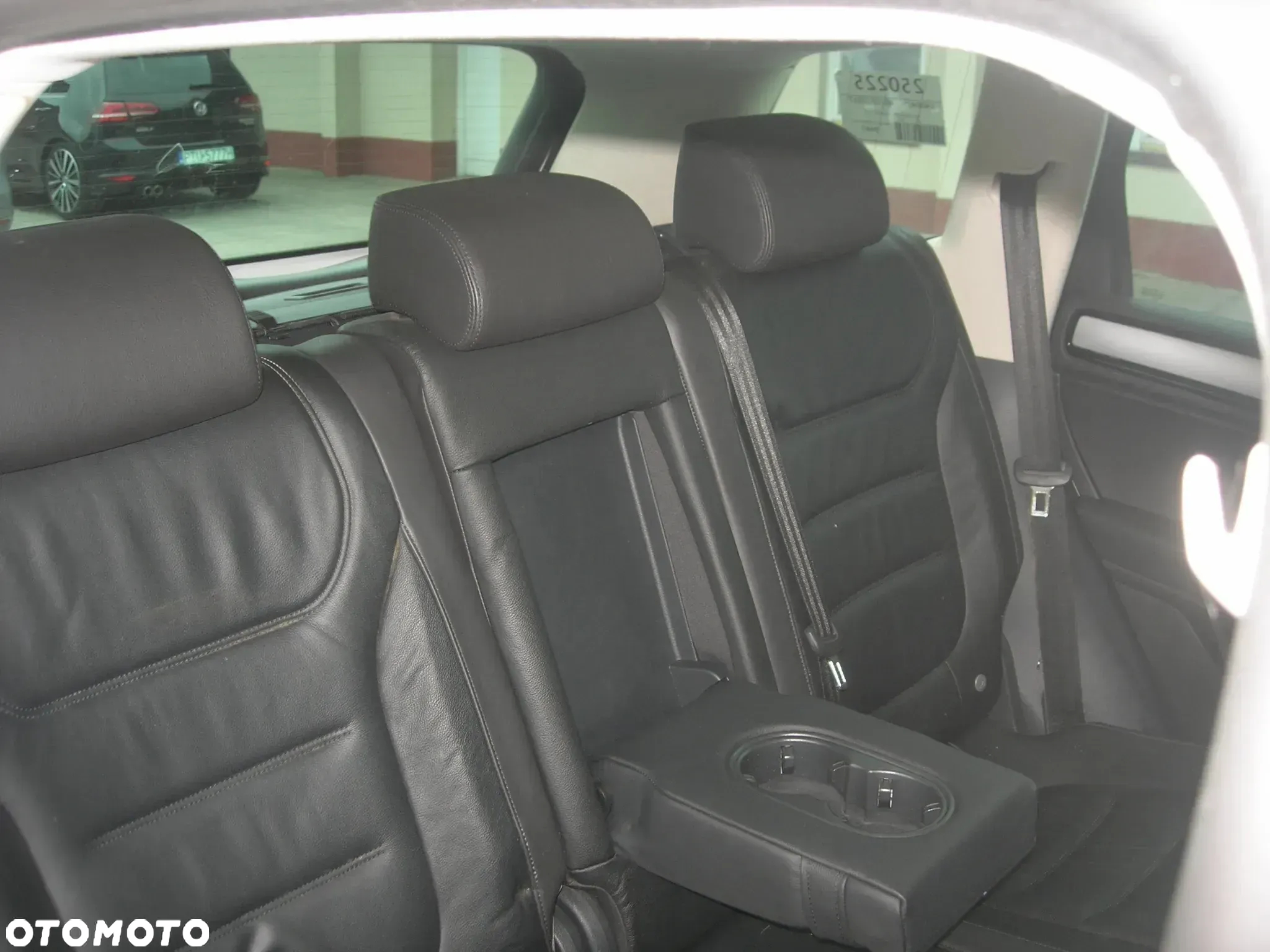 Volkswagen Touareg 3.0 V6 TDI BMT Perfectline R-Style - 21