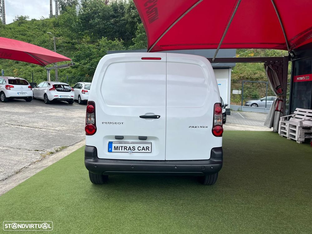 Peugeot Partner | 1.6 HDI | 3 Lug. | POUCOS KM's - 4