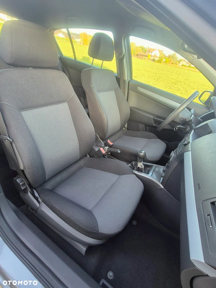 Opel Astra 1.4 Elegance - 22