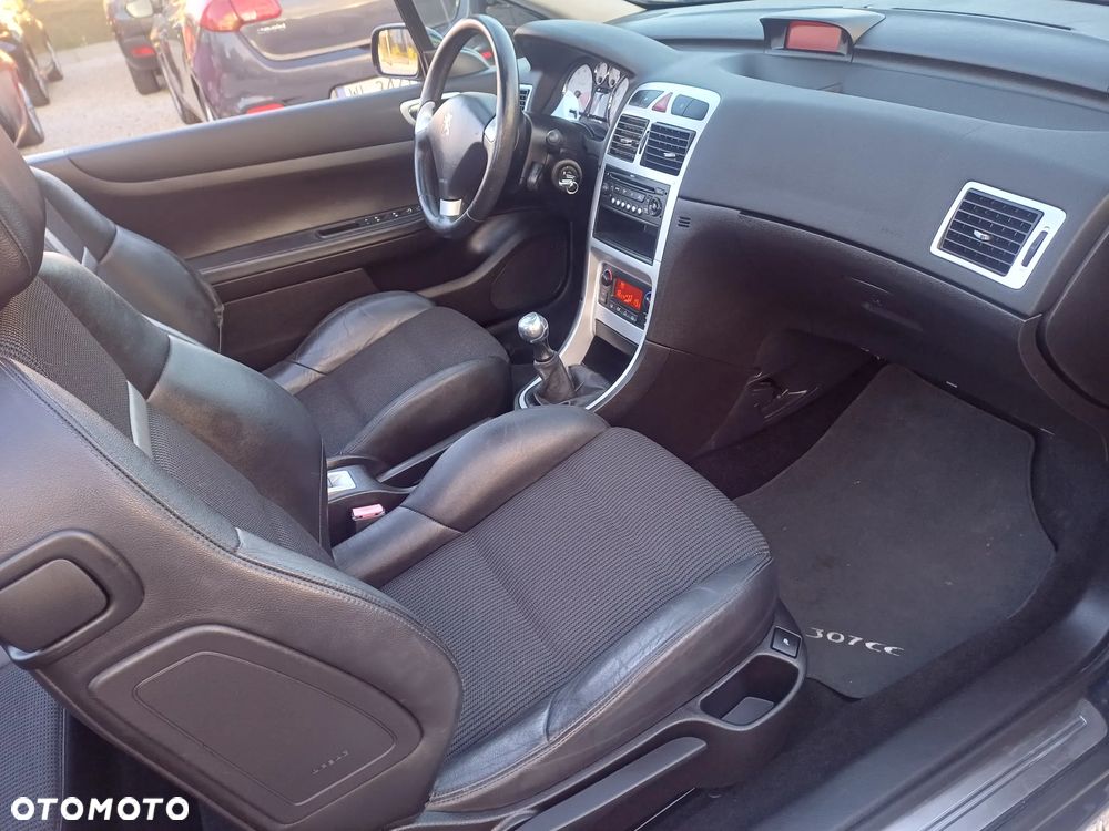 Peugeot 307 CC 140 Sport - 2