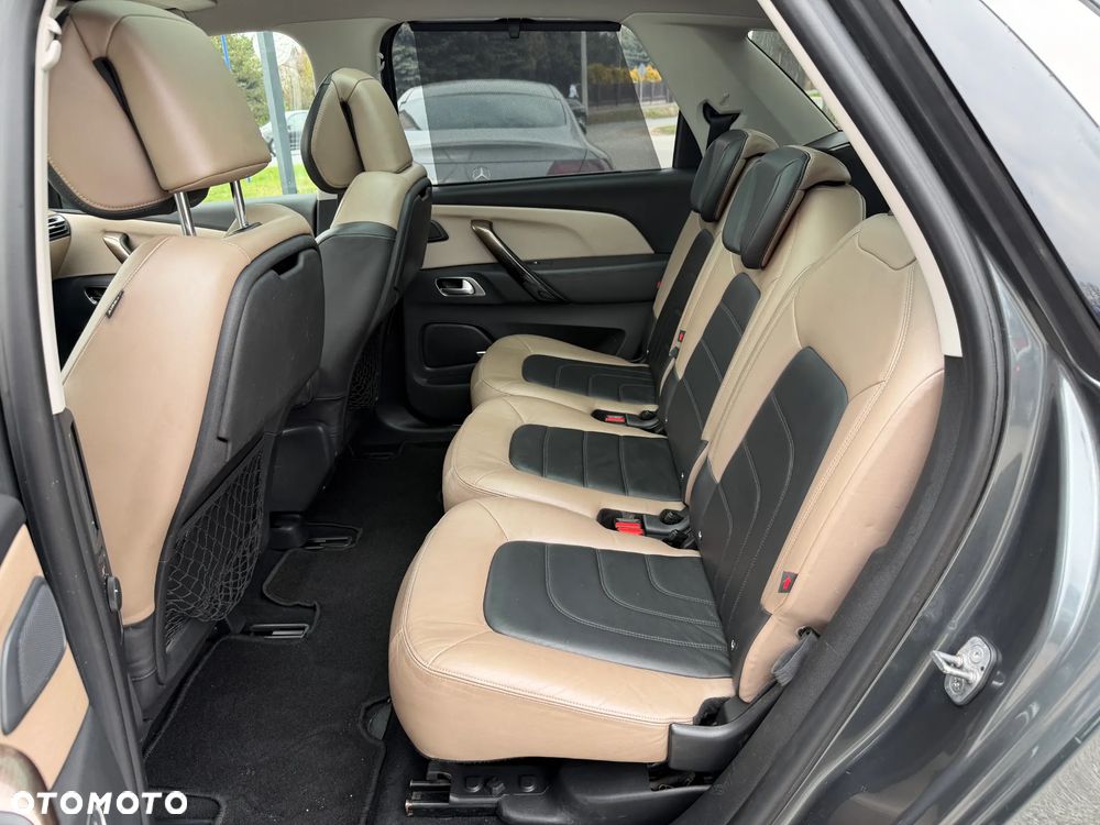 Citroën C4 Picasso 1.6 THP Exclusive - 28