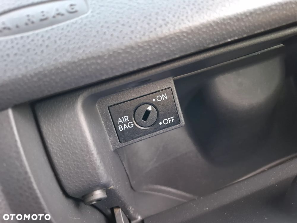 Volkswagen Polo Cross - 16