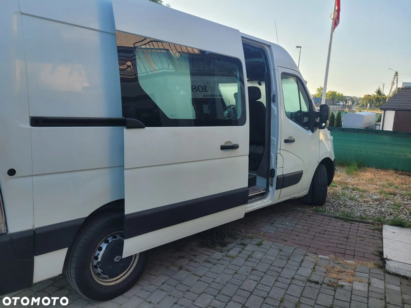Renault Master dCi 110 L2H2 VA - 3