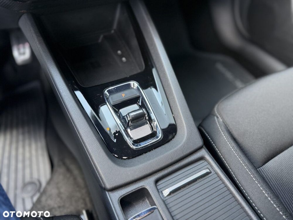 Skoda Octavia 1.5 TSI e-Tec Sportline DSG - 40