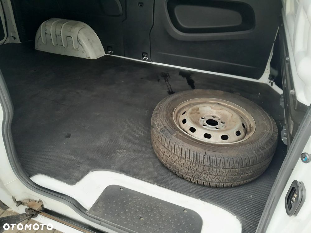 Renault Trafic - 18