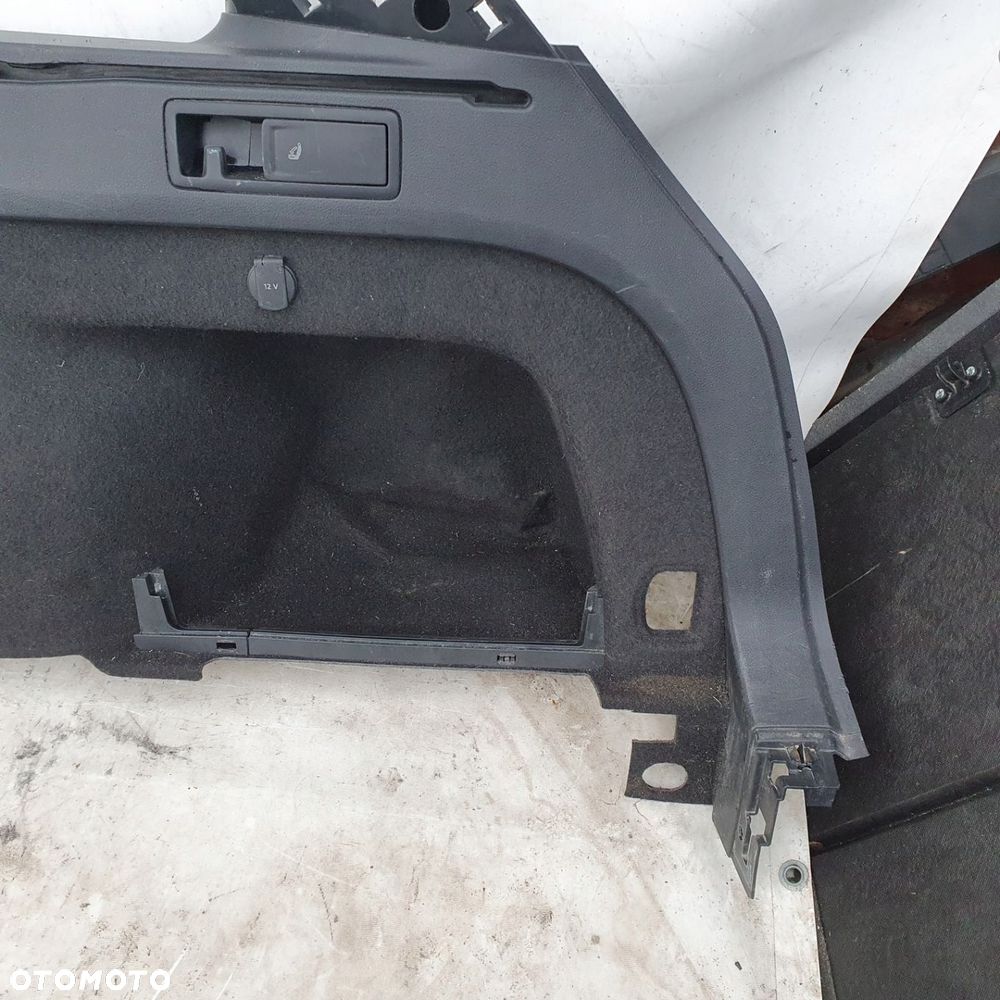tapicerka bagażnika VW Passat B8 kombi - 5