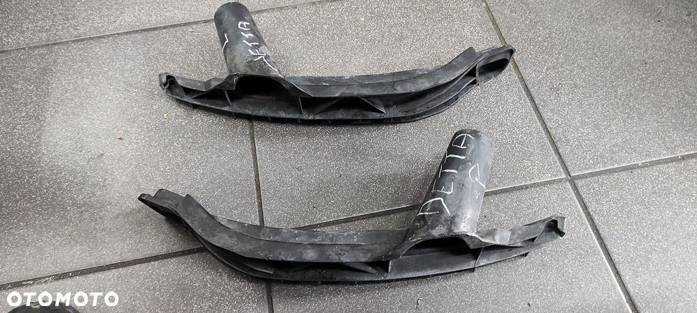 ŚLIZG ZDERZKA PRAWY LEWY PRZÓD VW JETTA GOLF 5 KOMBI - 1