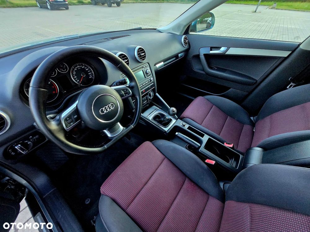 Audi A3 Sportback 1.8 TFSI S line Sportpaket - 19