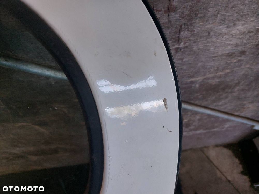 DRZWI KOMPLETNE LEWY TYŁ TOYOTA YARIS I 068 - 2