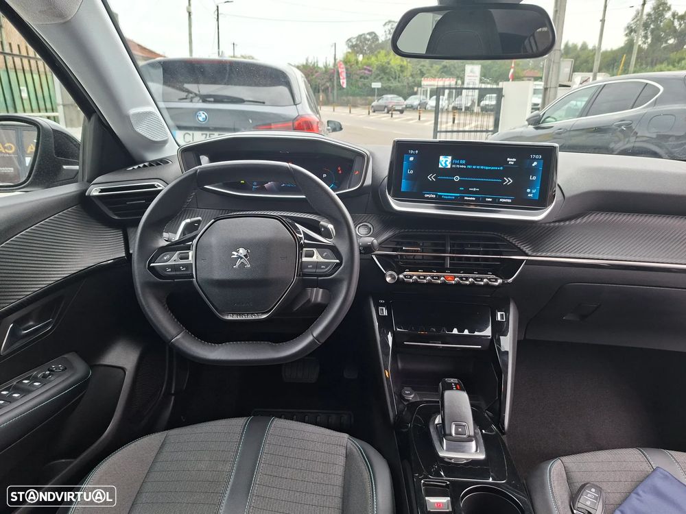 Peugeot 208 PureTech 130 EAT8 Allure - 19