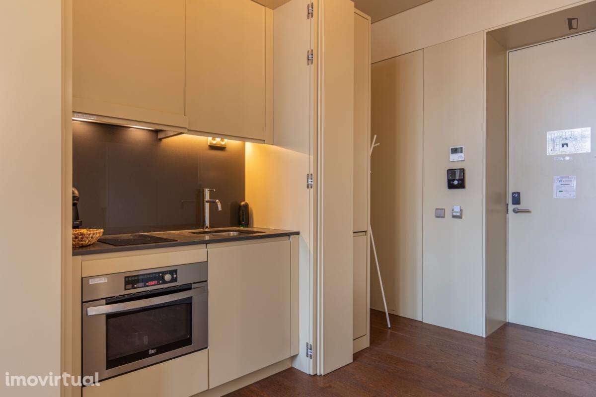 Estúdio - localizado em Cais do Sodré Lisbon - Grande imagem: 3/19