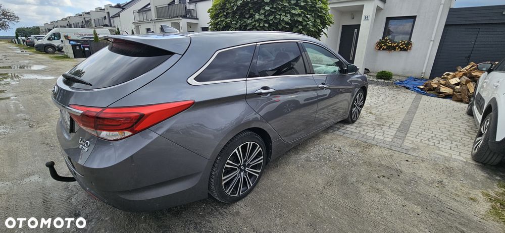 Hyundai i40 i40cw 2.0 Automatik Premium - 9