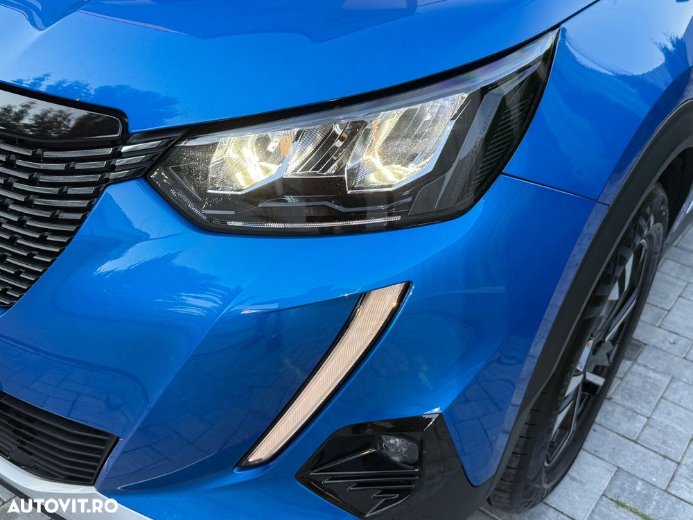 Peugeot 2008 1.5 BlueHDI EAT8 STT Allure Pack - 16