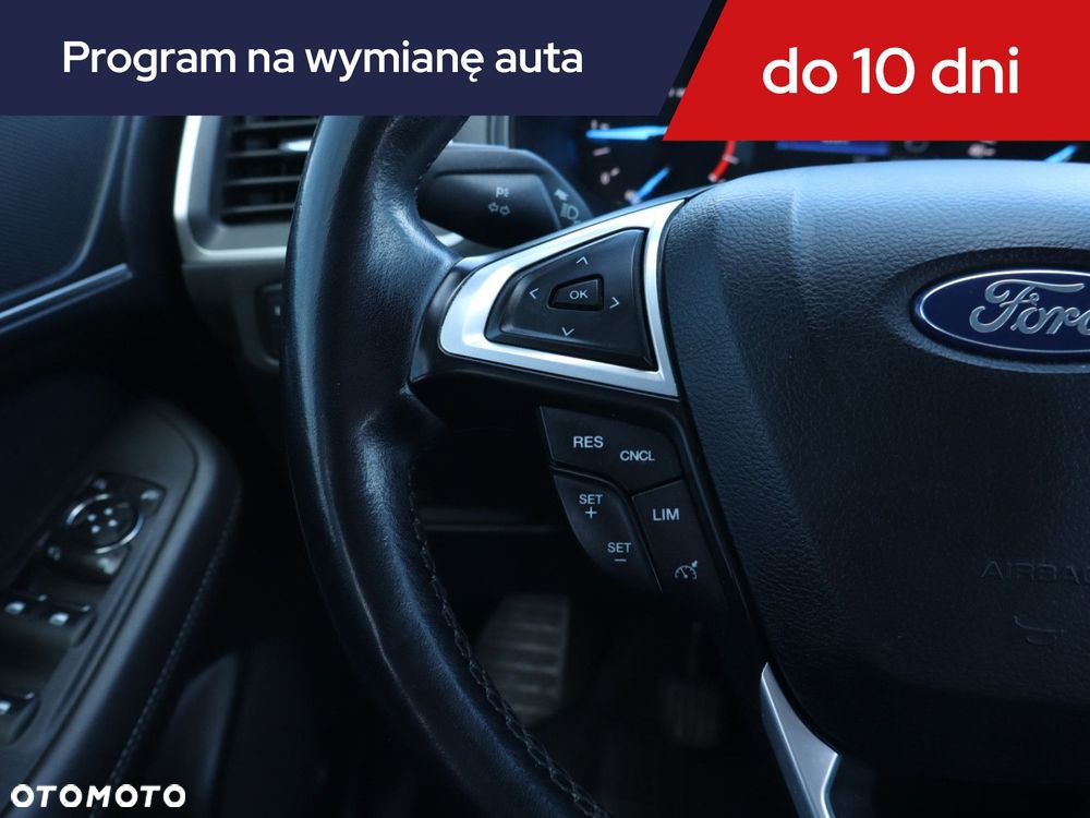 Ford S-Max - 22