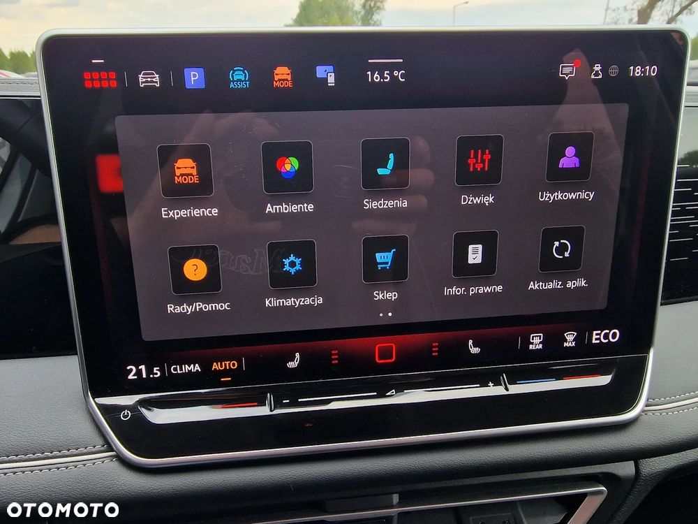 Volkswagen Tiguan 1.5 eHybrid PHEV 150kW Elegance DSG - 28