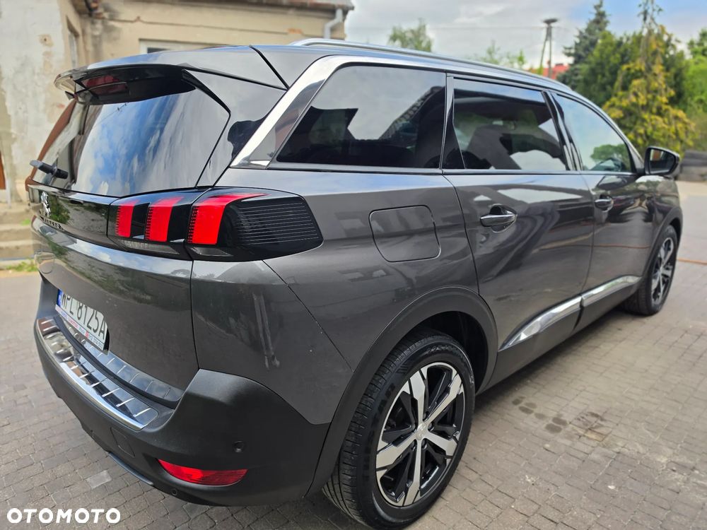 Peugeot 5008 - 11
