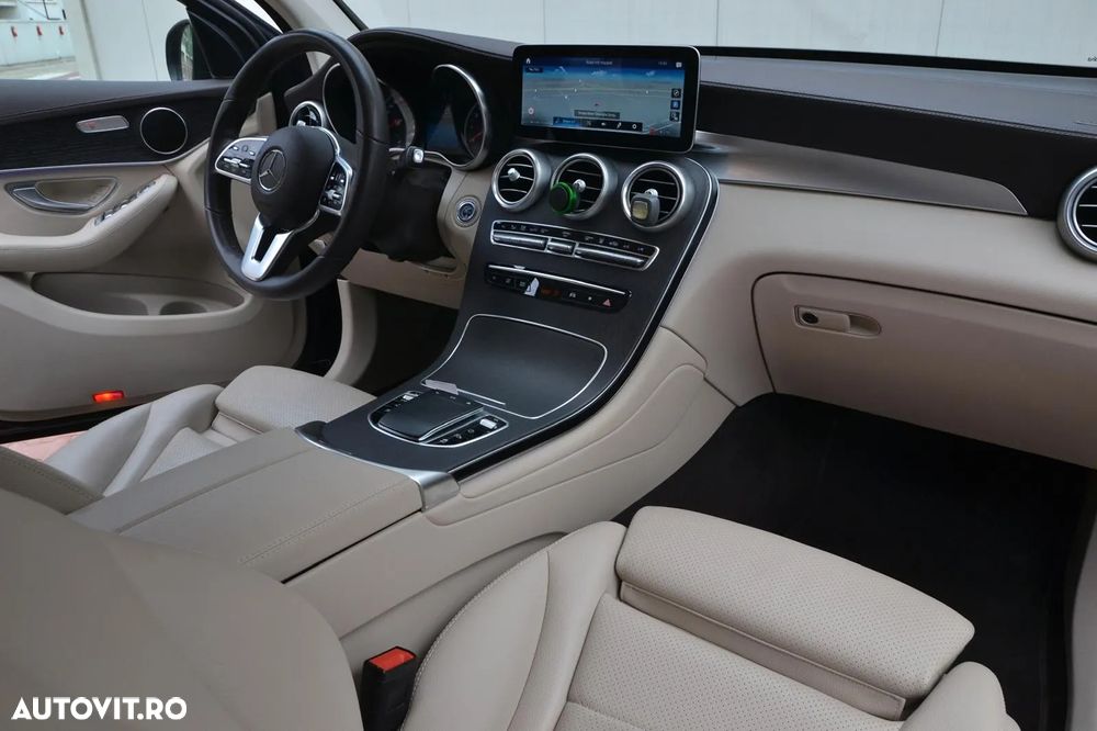 Mercedes-Benz GLC - 9