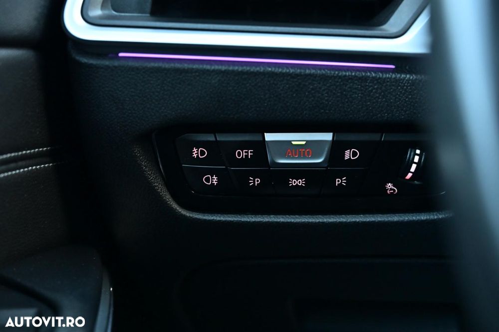 BMW Seria 3 320d Aut. - 18