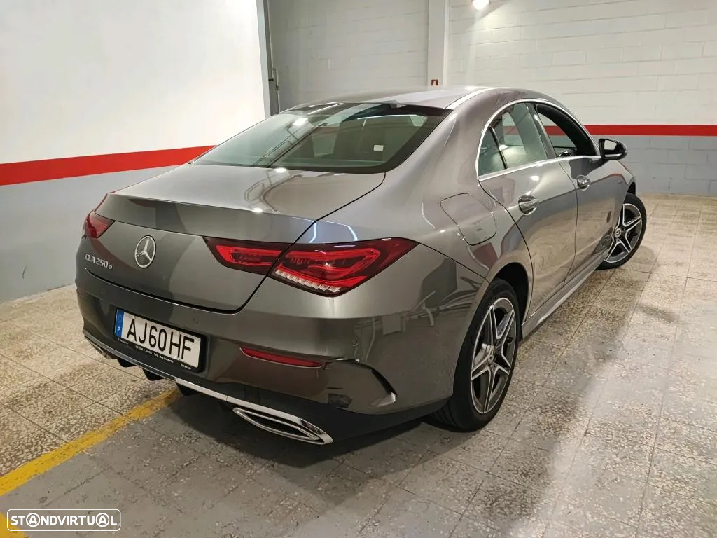 Mercedes-Benz CLA 250 e Style Plus - 3