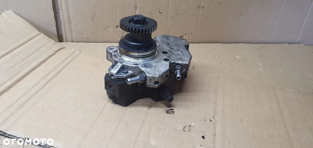 Pompa wtryskowa paliwa Mercedes R-Klasa W251 3.0 CDI A6420700501 - 4