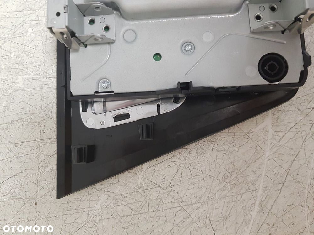 ORYGINALNY WYSWIETLACZ PANEL RAMKA RADIA VW GOLF 7 PASSAT B8 TOURAN III 3 5TA SHARAN II ALHAMBRA 2 - 8