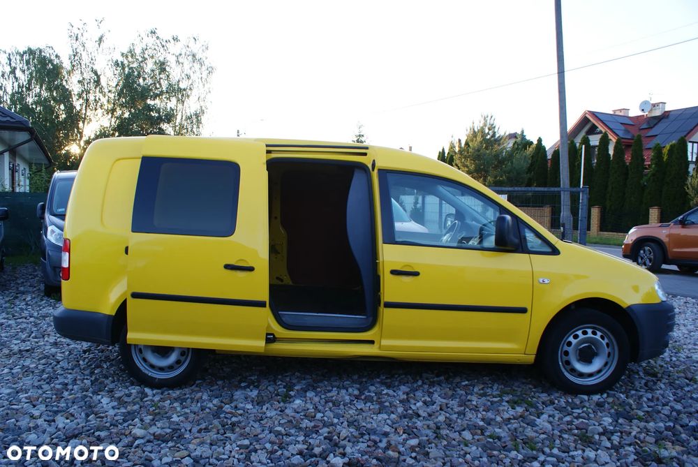 Volkswagen Caddy Maxi - 14