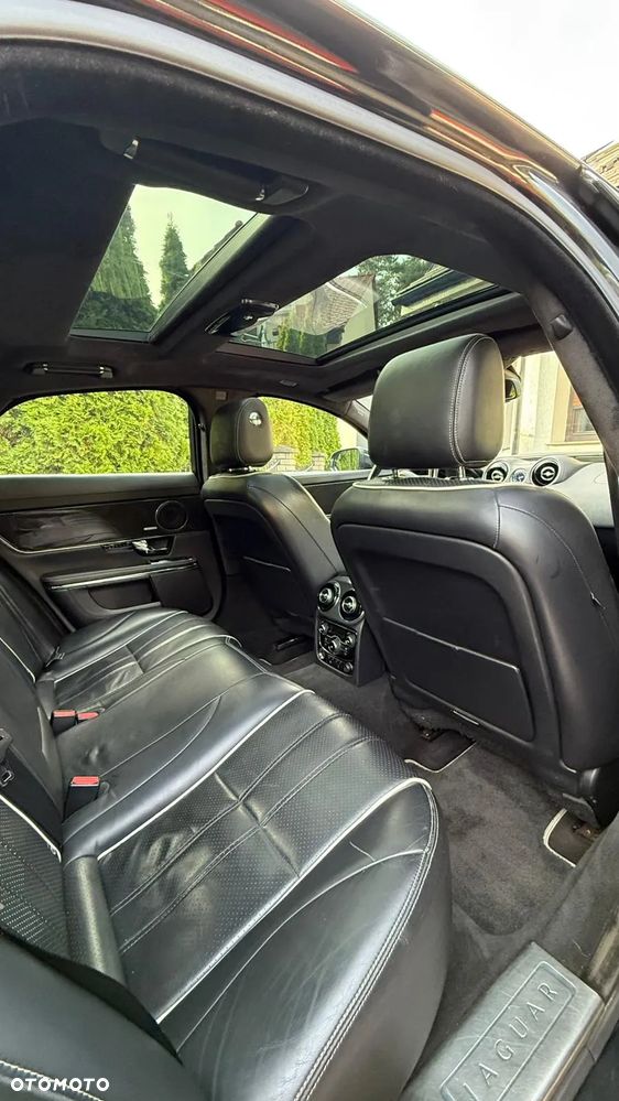 Jaguar XJ 3.0 V6 S Portfolio - 3