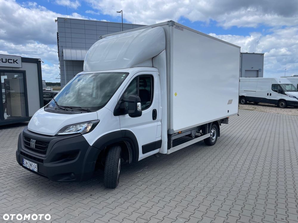 Fiat Ducato Kontener 8EP Wysoki Drzwi Boczne