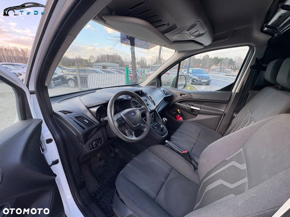 Ford Transit Connect - 14