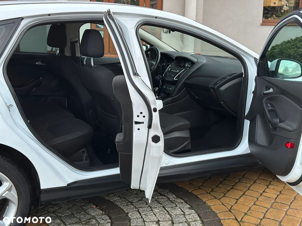 Ford Focus 1.5 EcoBlue STart-Stopp-System TITANIUM - 22